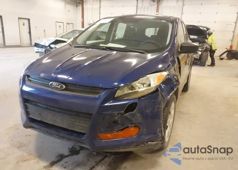 2016 Ford Escape S z USA, uszkodzony, nr VIN 1FMCU0F76GUC09960